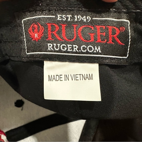 Ruger Firearms Black With Red Logo Strapback Cap Hat Embroidered - Picture 2 of 9